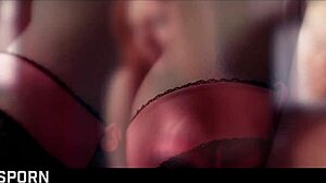 ملفات كبيرات الصدر يقبلن ويعملن كونيلينغوس في سكس ليزبياني حسي