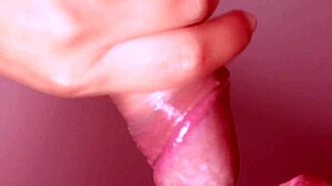 うわ、日本人の義姉の無修正フェラがヤバい、超気持ちいい！