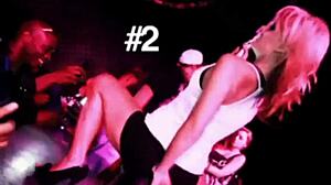 i'm with this hot babe and it's soo hot