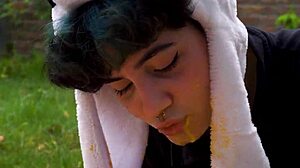 Laras Picnic - Full Vomit Barf Fetish Movie