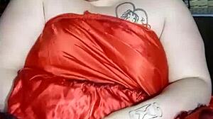 Watch this intense pussy fucking and masturbation session