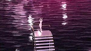 Hey, Sakine Meiko in Nostalogic Project Diva toont grote tieten en kont naakt.