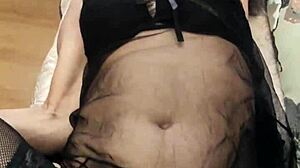 Amateur couple's homemade behind scenes