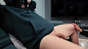 Robbing catalia and her friend - trailer