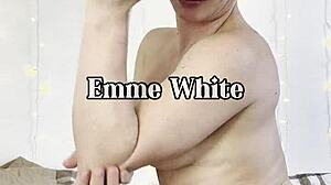 Последние компиляции секс-машин с руководством по дрочке и примеркой спортивной одежды