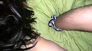 Rompiendo el culito a mi hermanastra 18 a�itos tiene el co�ito bien apretado