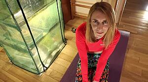 Homemade Scene With Amateurs In Yoga Pants