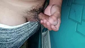 Pinoy Handjob off My Hairy Cock Creampie!