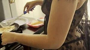my friend came to cook for me wearing only lingerie and a thong 😘