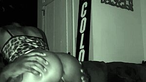 Amateur couple riding creamy cream pie