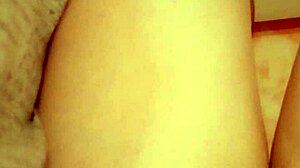 Milf opens her pussy at dawn intriguingly