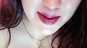 Solo Performance by Karir in Intimate Setting