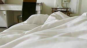 Bold fucking of stepmom with creampie in hotel room