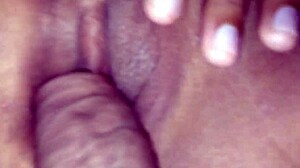 Wet tight pussy creampied by shaved amateur