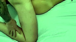 Esposa Empina A Bunda De Quatro Dando Gostosinho Depois Fica De Ladinho