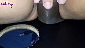 Mi esposa mencionó caballo enorme de 25cm del tipo en gloryhole