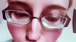 Nude Chick With Lipstick Teases Slave In BDSM