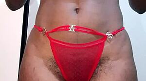 African Beauty with Curves Gets Attention