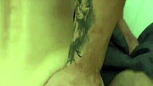 Beautiful Slut In Homemade Threesome With Bodybuilder And Monster Cock