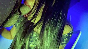 Pov ya tienes novia y la acompañás a comprar zapatos pero no le gustó ninguno