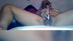 wife masturbates her pussy so nicely