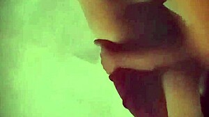 Loveandreiss - Honey Im Horny