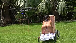 I saw this natural tits hot sexy blond doin' public masturbation at the construction site, it was so wet and orgasmic