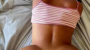 Blogueirinha asiática lina nakamura fucks without condom with padrasto john coffee while mom shops