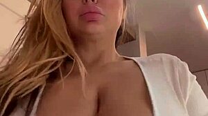 Marinajuicyblonde craves big dick with natural tits.