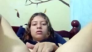 Rich Latina Masturbates with Palette!