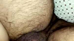 vecina caliente in the neighborhood