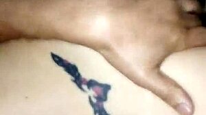 vecina caliente in the neighborhood