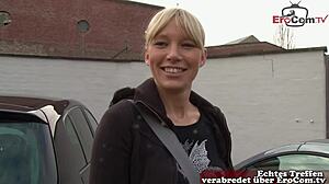 Deutsches Straßen Casting mit einer Blonden Schlampe Teen 18+ Amateurs Interview European Shy German Sex for Cash POV