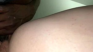 BBC žestoko jebe seksi veliku guzu BBW