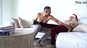 Alexis Andrews fundraising for dick suckers and pawg asses this holiday 😜