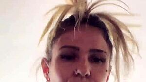 Gym Workout Leaves Pussy Wet And Dripping.