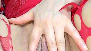 Wet pussy squirts intensely on Coca Cola bottle