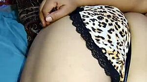 Esposa infiel graba video para su amante y lo envia a su marido por equivocacion