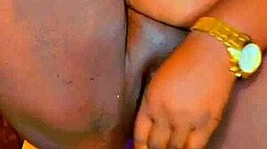 sundaydogood614 shares homemade shaved pussy video