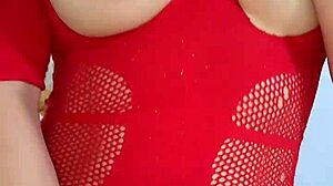 Wet pussy squirts intensely on Coca Cola bottle