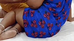 Asian pretty young slut fucks boyfriend