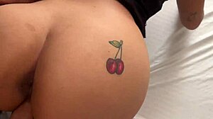 I Can't Help Masturbating While Watching My Stepsister's Big Cock!