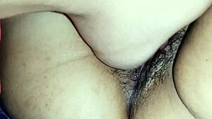 Filipina Girlfriend Gets Close-Up Pussy Licking