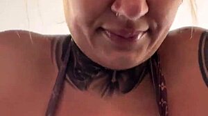 Gym Workout Leaves Pussy Wet And Dripping.