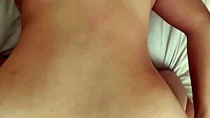 Amateurs wife with big ass gets homemade anal assfucking.