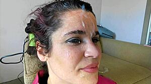 Cabeça da Minha Esposa na Máquina de Foder pra Boquete Bagunçado