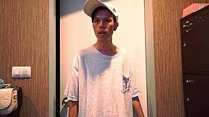 she enjoys vr porn while i admire her body