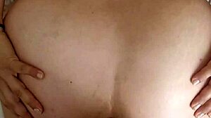 Amateurs wife with big ass gets homemade anal assfucking.