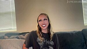 Sexy hanah quinn comes over for therapy session