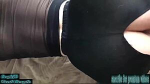 amateurs turn yoga class into hot fucking session